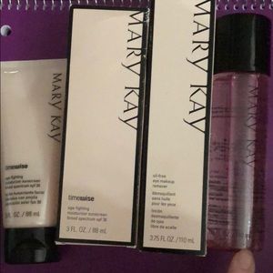 Age Fighting Moisturizer and Eye Makeup Remover